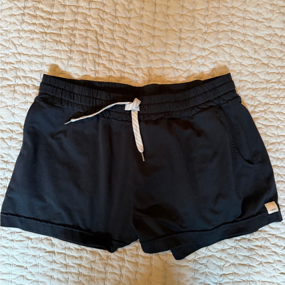 Black Women's Vuori Halo Shorts